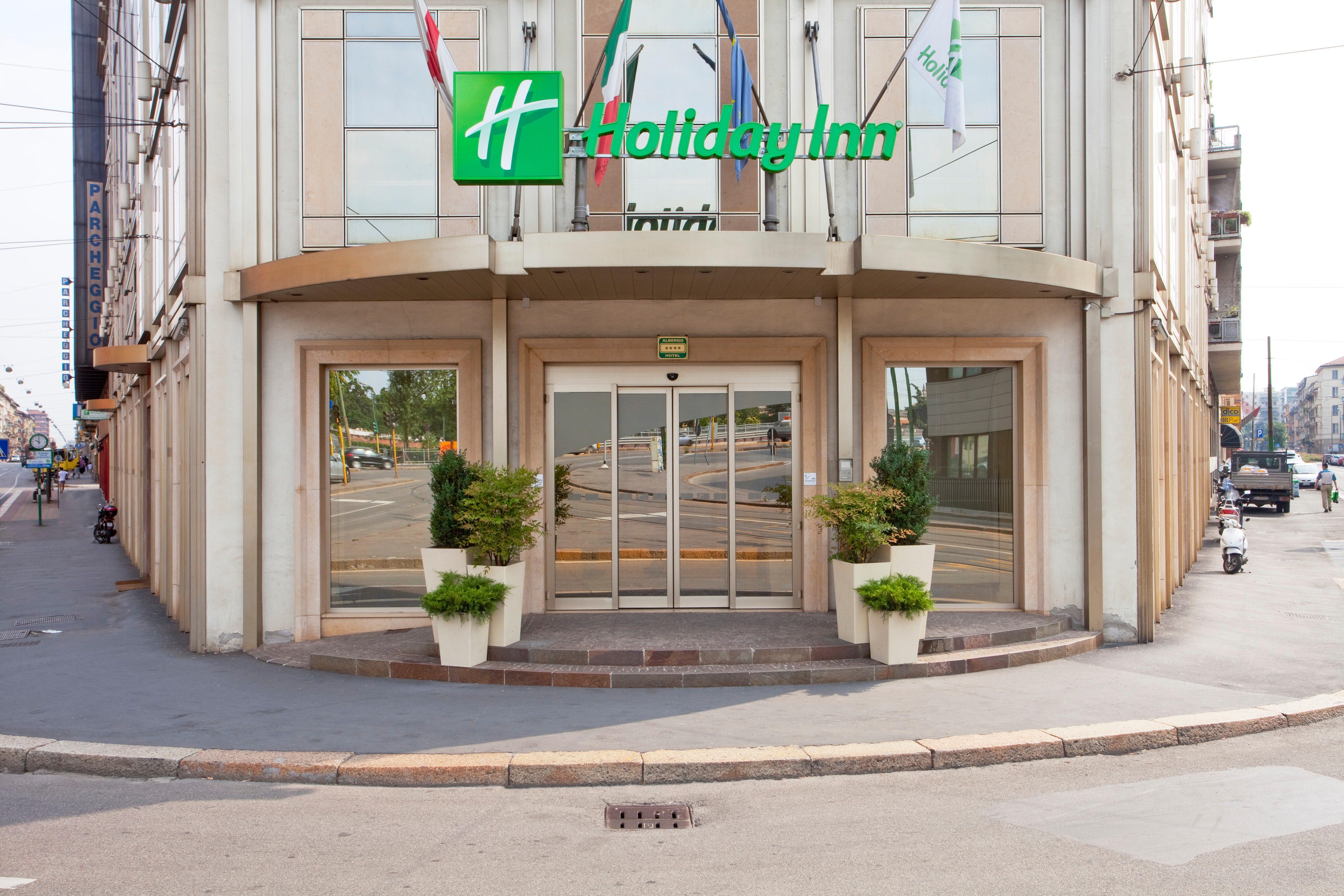 Holiday Inn Milan Garibaldi Station By Ihg Exterior photo